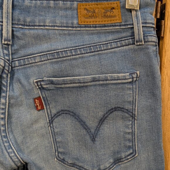 Levi's Mid Rise Skinny Jeans Size 4 - Picture 7 of 8
